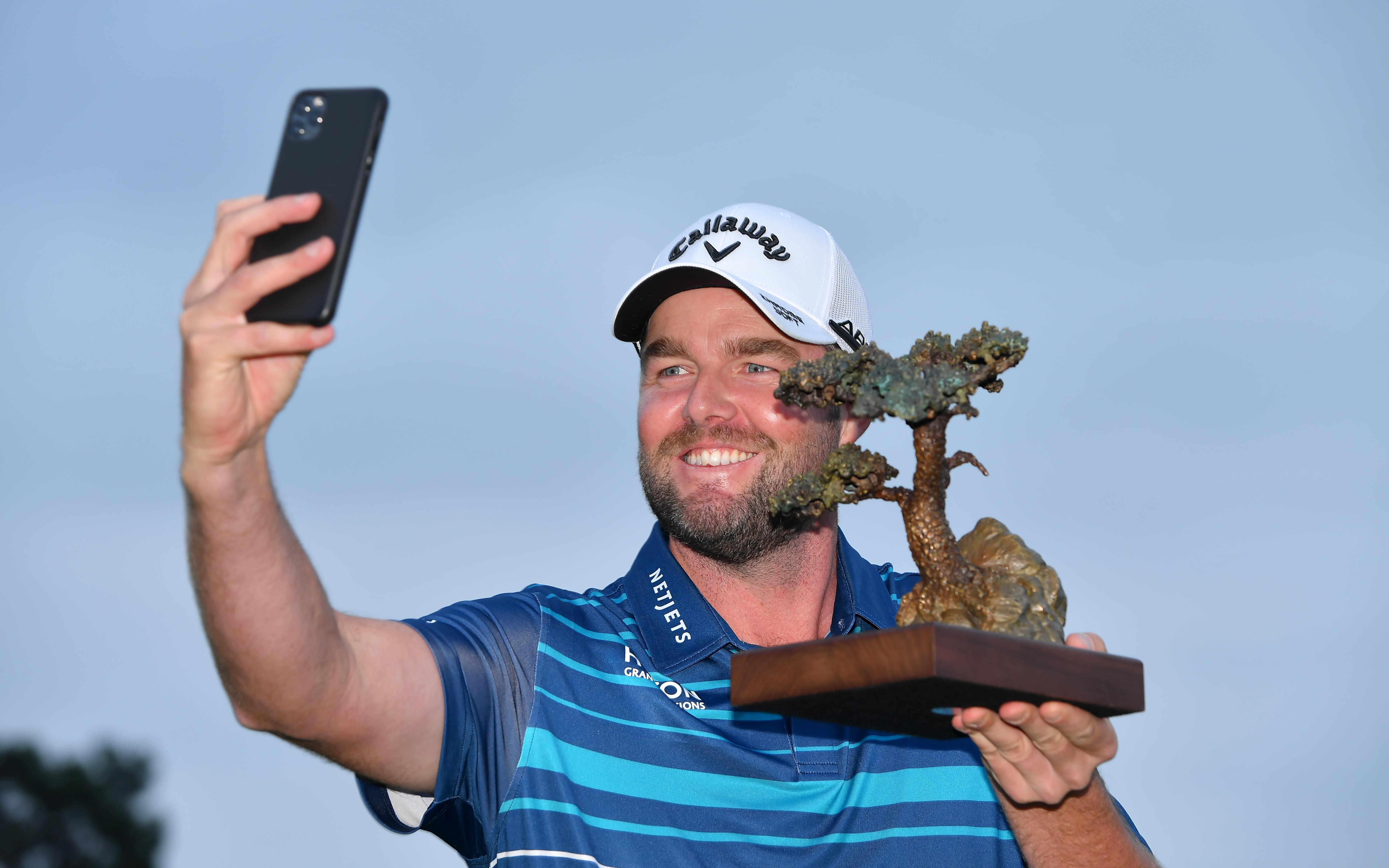 De Australische topgolfer Marc Leishman won het Farmers Insurance Open op Torrey Pines