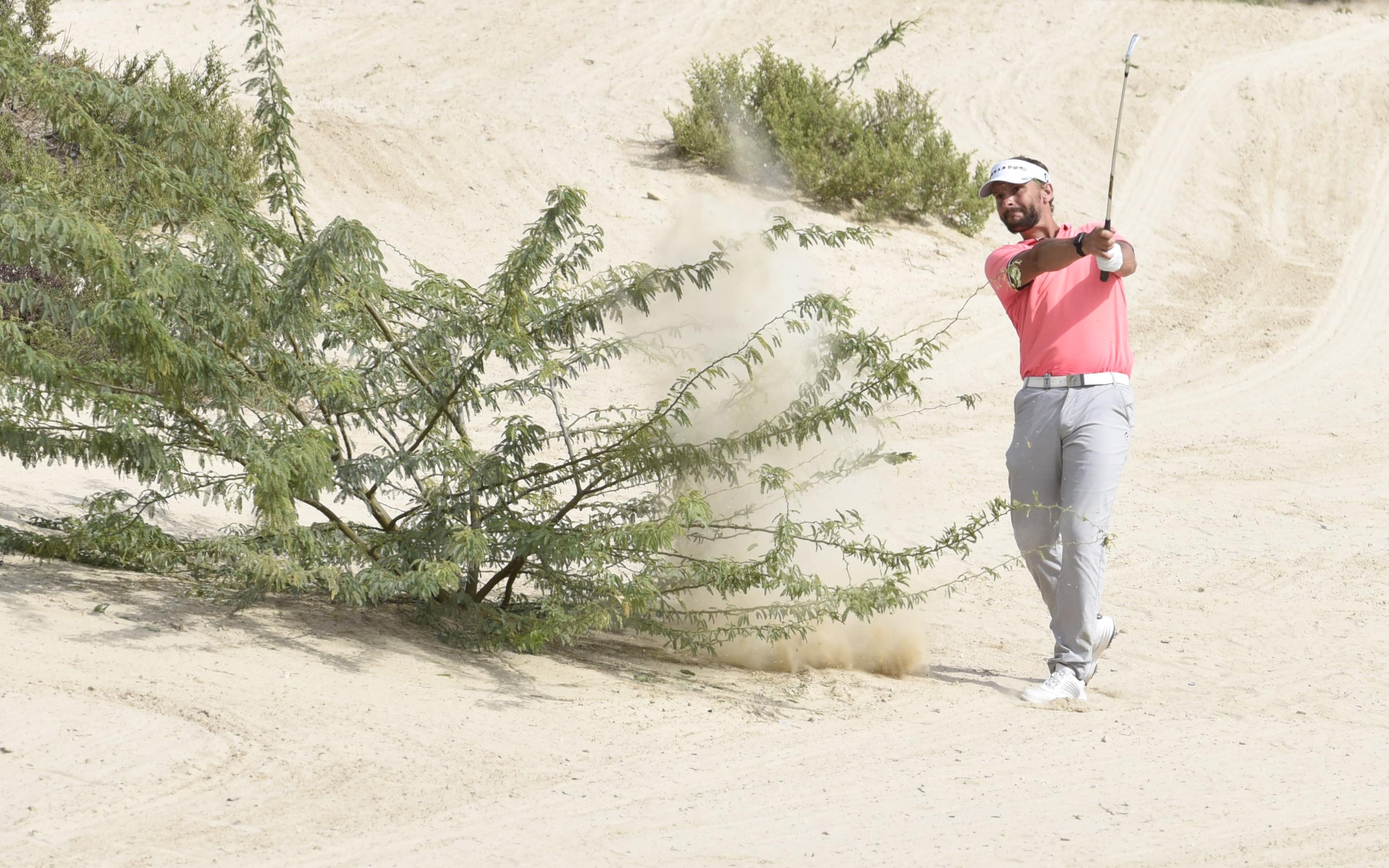 De Nederlandse topgolfer Joost Luiten tijdens de tweede ronde van de Omega Dubai Desert Classic